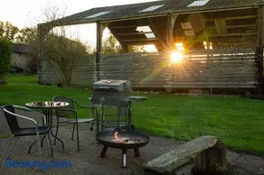 Shepherds hut - Image 3