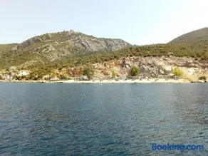 Trikeri pleasant stay - Image 1