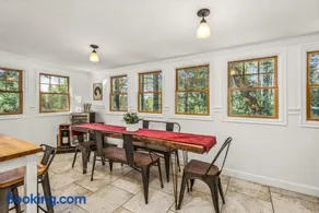 The County Line Hot Tub Swim Spa Retreat - Image 4