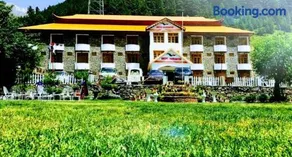 Hotel Demanchi Naran - Image 1