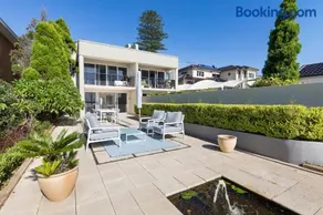 Waterfront Duplex 5 bedrooms 5 bathrooms - Image 1
