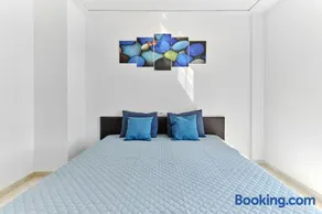 Butterfly Villa -private pool & playground - Image 2