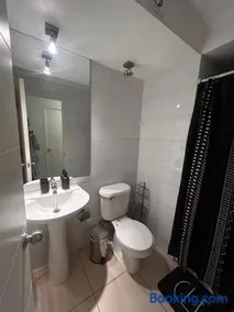 Lindo y agradable, hogar de paso, cómodo - Image 3
