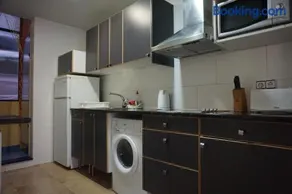 ApartEasy - Montjuïc & Fira - Image 4