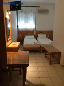 Hotel Christina - Image 2