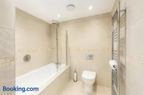 Westbeach Resort Apartment - Image 5