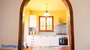 Country Mountain Apartment - Wi-Fi, Free Parking - Image 3