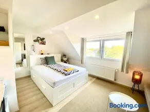 Ruhige Gästezimmer in Bonn mit Gemeinschaftsbad & Küche - Image 3