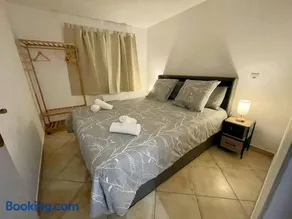 Vous viendrez vivre ici , 3 pièces châtaignier garage à moto - Image 3