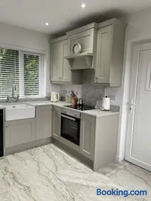 Blaines Hill Farm Cottage with Hot Tub - Image 5