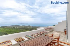 Vassilis Family Villa Tinos - Image 1