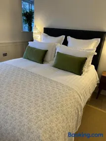 Town centre apartment - Image 5