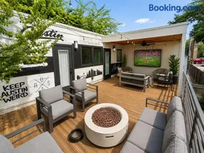 Rooftop Lounge ATX l Fire Pits & Outdoor TV - Image 2