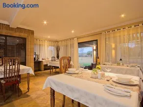 Centurion Golf Suites Boca Walk - Image 3
