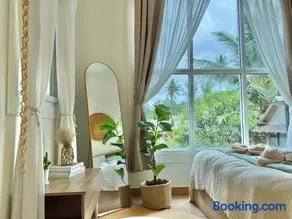Chaloklum Beach House - Image 1