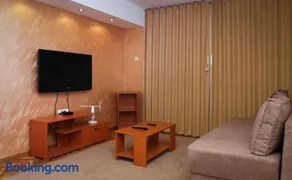 Comfort Inn Apartment - Image 2