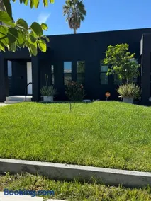 The J Los Angeles Hotel - Image 1