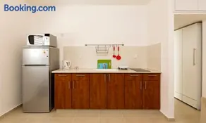 Home4Trip Bat Yam - Image 3