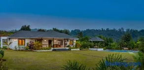SaffronStays Green Lawns - Image 1