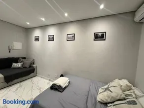 Studio com ar condicionado em frente a praia de Santos! - Image 3