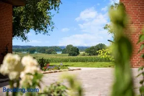 GUT KLETKAMP "Finkenhaus" - Idyllisch freistehendes Landhaus mit 3 Schlafzimmern und fantastischem Ausblick I 8 Personen I Offener Kamin I Garten I Wintergarten I Große Terrasse I Ruhig am Waldrand I Parkplätze I WLAN - Image 3