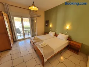 Thalatta Apartments - Image 1