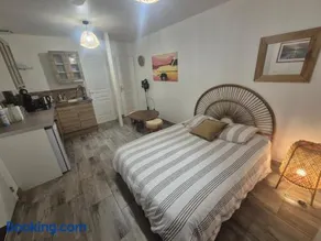 Comfortable one-story studio apartment - Image 5