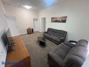 North Parade Accommodation - Image 2