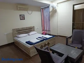 Bliss Rooms - Image 1