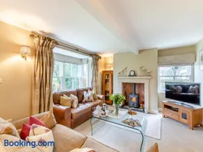 Adair Cottage - Image 1