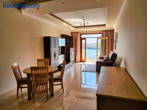 Seafront Apartment - Wifi - Sleeps 6 - ChrisCourt - Image 4