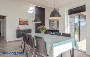 Four-Bedroom Holiday Home In Hadsund - Image 4