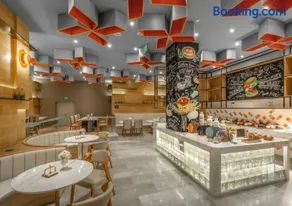 Atour Hotel Chengdu North Renmin Road - Image 1