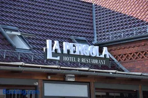 Hotel La-Pergola - Image 4