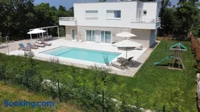 Villa Lu - Image 1