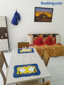 Sol Apartamento 4 - Quarto e sala com varanda e cozinha americana na praia do prea-CE - Image 4