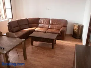 Appartement confortable à Roanne avec jardin et parking - Image 3