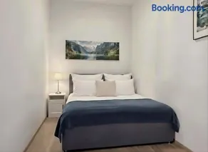 Apartments Romantic and Family Room Zemlinski 9,10, 11 - Image 2