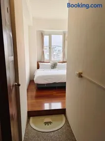 910 Hostel - Image 2
