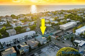 Walk to Beach Luxury Home Walk to Restaurants villa - Image 2