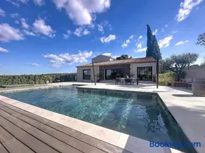 Superbe villa moderne avec vue sur la Sainte Victoire - Image 2