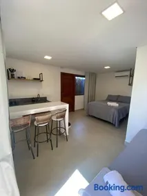Flats Bougainville - Image 1