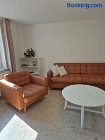 Green River Apartment - Image 2