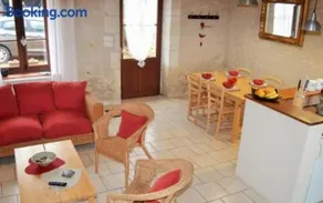 Gîte Hibou avec piscine 4-6 personnes - Image 1