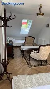 Galeria trunków regionalnych Michał Olszewski i Apartamenty - Image 2