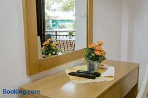 Maik Apartments - Image 3