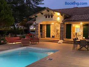 Villa de charme avec piscine à 500m des plages - Image 2