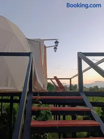 Entre racimos, glamping entre viñedos en bodega - Image 4