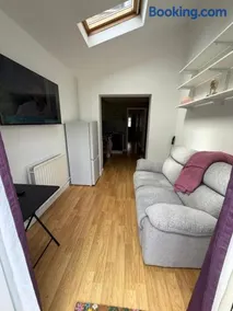 The Snug 1-bed - ready in time for Silverstone - Image 1