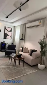 Lovely-9 استديو هادئ بقلب مدينة الظهران بالقرب من ارامكو - Image 1